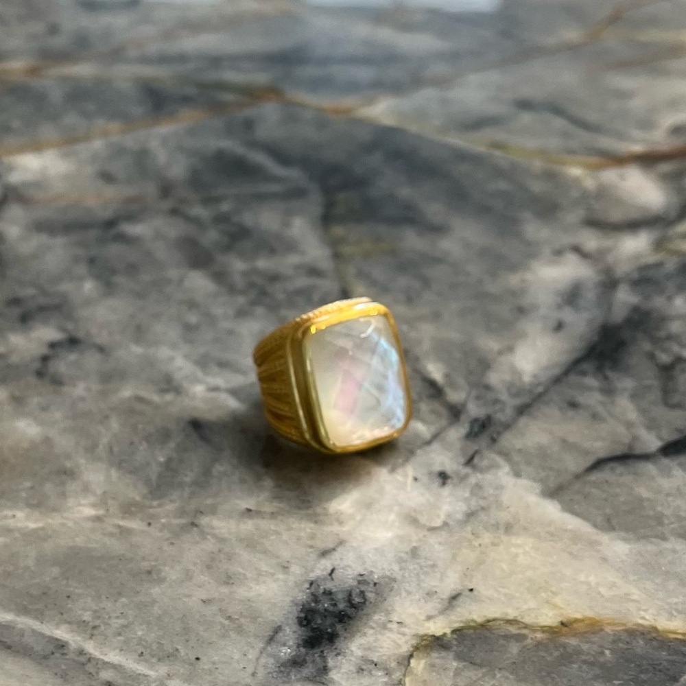 JULIE VOS Gold and White Women's Ring - Picture 12 of 14